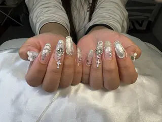 ネイル ネイルサロン Roiのネイルデザイン