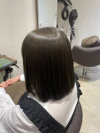 カラー 緑川 佳薫のヘアスタイル