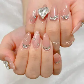 ネイル MoON...❤︎ MeGuのネイルデザイン