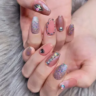 ネイル NOIROUGE所属・NOI ROUGEのネイルデザイン