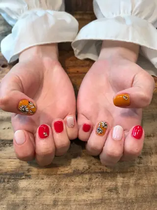 ネイル 佐藤  悠子のネイルデザイン