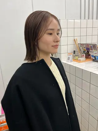 ショート カラー 細川 夕利亜のヘアスタイル