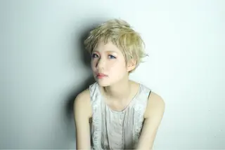 ショート 横井伴典 矢場町 メンズパーマ/カットのヘアスタイル