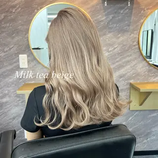 ロング カラー シールエクステ特化 ハイトーン、NANAのヘアスタイル