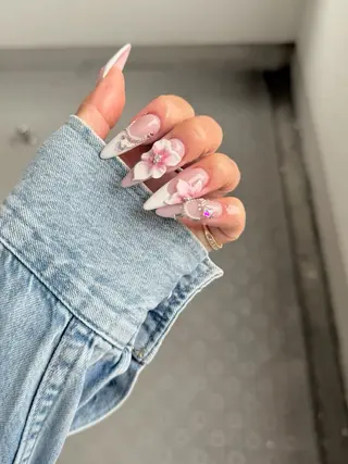 ネイル ONIKA Nail 表参道A4徒歩3分のネイルデザイン