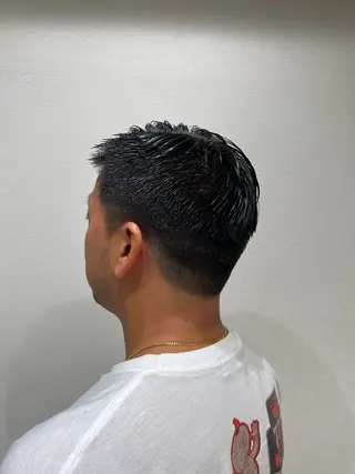 メンズ ブリーチ/艶カラー/ Chinatsuのヘアスタイル