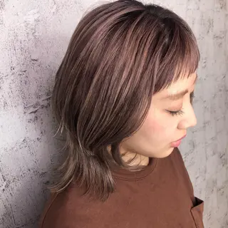 ミディアム カラー ベージュ/インナー カラー🤍Rieのヘアスタイル