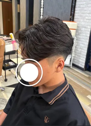 パーマ メンズ 浦﨑 笑美里のヘアスタイル