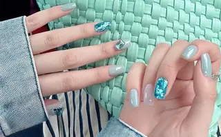 ネイル 高木 維麗絲のネイルデザイン