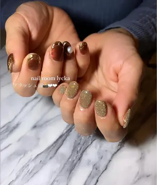 ネイル ﾈｲﾙﾙｰﾑﾘｯｶ 𝐦𝐚𝐲𝐮のネイルデザイン