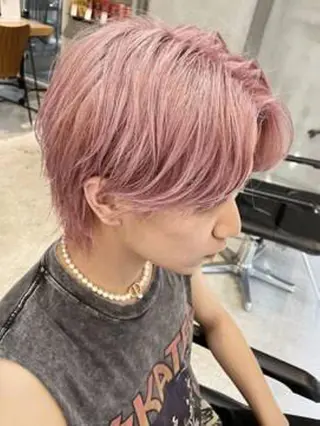 ショート 茅ヶ崎駅すぐ 艶髪カラー💓💓のヘアスタイル