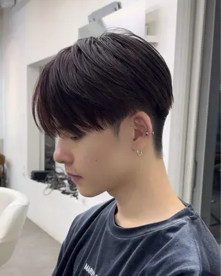 メンズ ticro所属・レイヤー/刈り上げ 中目黒KANNAのヘアスタイル