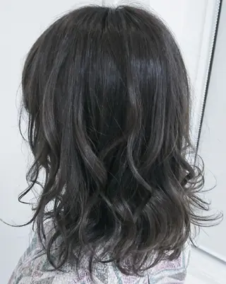 ミディアム カラー 💎大人ハイライト 💎上杉一也💎のヘアスタイル