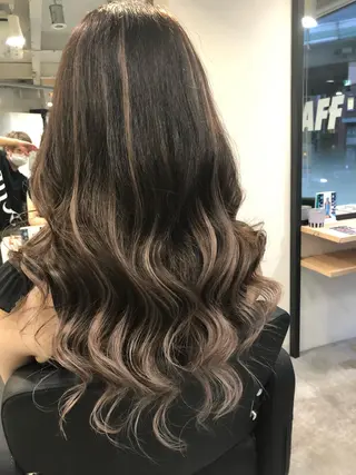 ロング カラー ヘアアレンジ 下妻 カラーエクステ難波のヘアスタイル