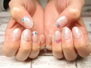 ネイル ConneQt所属・ETHOSENSE. kimikaのネイルデザイン