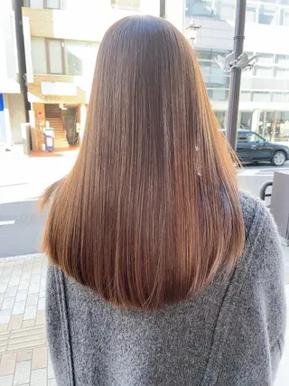 セミロング カラー パーマ ヘアアレンジ ネイル マツエク・マツパ アイブロウ Chic シックのヘアスタイル