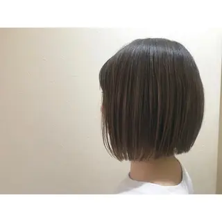 ミディアム カラー 大平 京佳のヘアスタイル