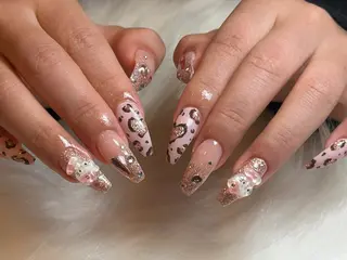 ネイル bylaki🌈 RENAのネイルデザイン