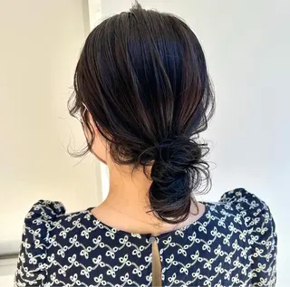 ミディアム ヘアアレンジ GrandStory SHIBUYA所属・卒業式お呼ばれ🕊️ ヘアセット✴︎ミキのヘアスタイル