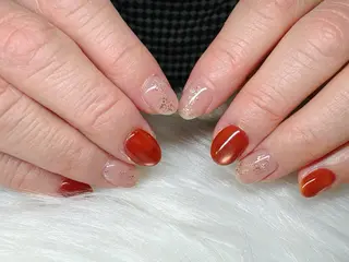 ネイル ECLAT エクラ所属・寺山 千鶴のネイルデザイン