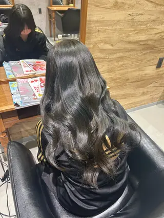 ロング カラー suri-ru hair【スリールヘアー】所属・FURUSAWA AOIのヘアスタイル