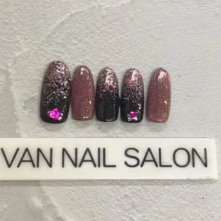 ネイル Van Nail Salonのネイルデザイン