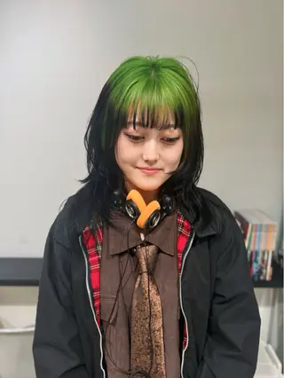 セミロング カラー ウルフ/似合わせ レイヤー/RIHOのヘアスタイル