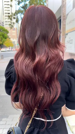 ロング RI MAのヘアスタイル