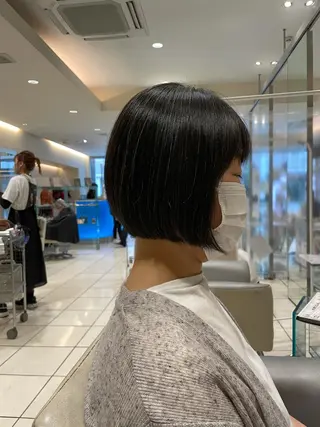 ショート MODEks eau 佐藤優志のヘアスタイル