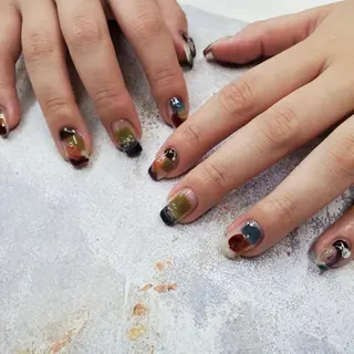 ネイル nailstudio eviz新宿店のネイルデザイン