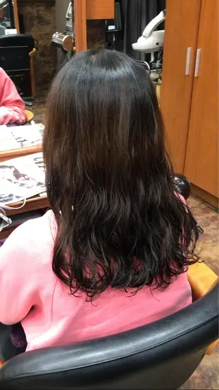 セミロング パーマ 🦋きつない みゆ🦋のヘアスタイル