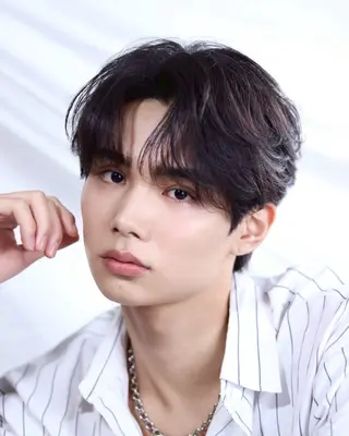 メンズ AI TOKYO＋gear下北沢店所属・メンズ特化✨ ハイトーン✨永井のヘアスタイル