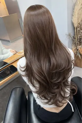 ロング カラー レイヤーカット 韓国風PAOのヘアスタイル