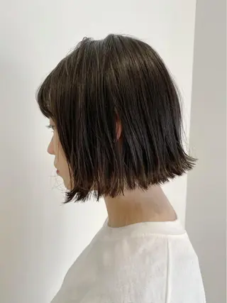 ショート カラー ボブ・レイヤーカット 吉敷航一のヘアスタイル