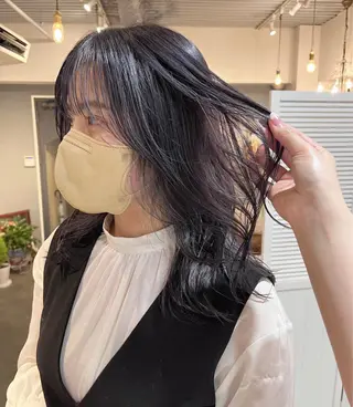 ミディアム カラー NOEL所属・フェイシャルエステ Utaiのエステ・リラクイメージ