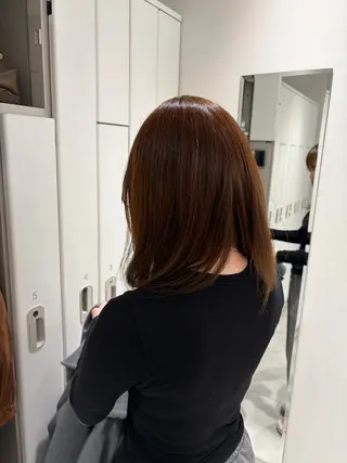 カラー Un ami shibuya所属・平居 舞白のヘアスタイル