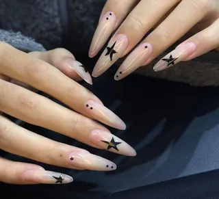 ネイル エリ🫧 nail池袋東口のネイルデザイン