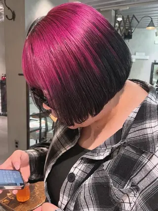 ショート カラー RorriM natsuのヘアスタイル