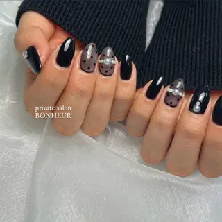 ネイル BONHEUR Annaのネイルデザイン
