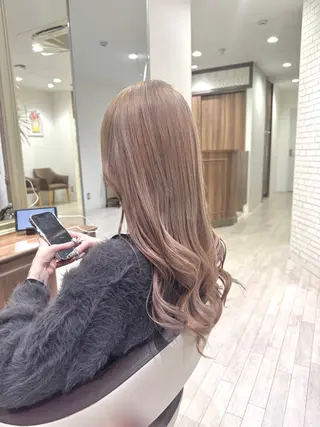 ロング カラー Re:st所属・Miyavi/カラー ショートボブのヘアスタイル