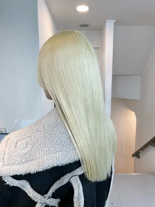 ロング カラー ブロンド・ハイトーン ／遠藤将太のヘアスタイル