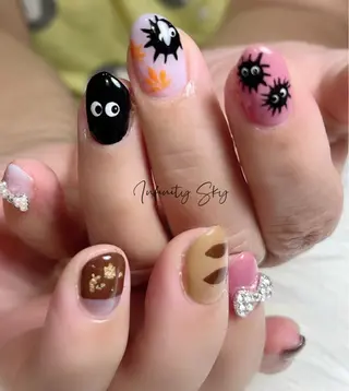 ネイル infinity skyのネイルデザイン