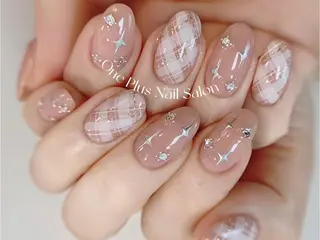 ネイル One Plus Nail Salonのネイルデザイン
