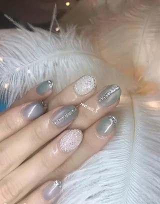 ミディアム ネイル 長さ出し専門 nynaのネイルデザイン