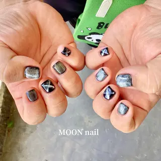 ネイル 浦添 MOON  nailのネイルデザイン