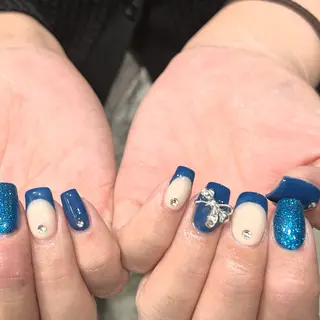 ネイル MODA MANAMIᵕ̈のネイルデザイン