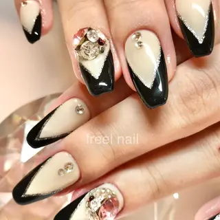 ネイル freel Beautyのネイルデザイン