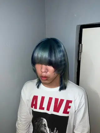 ミディアム 個性的カラー ☆≡ねねのヘアスタイル