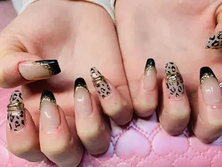 ネイル 池崎 美穂のネイルデザイン