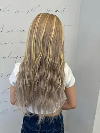 ロング ユイ 別府ですのヘアスタイル